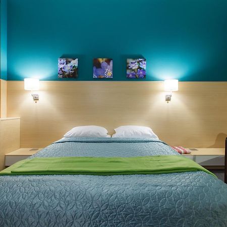 Sleeport Hotel Dnipro Exterior photo